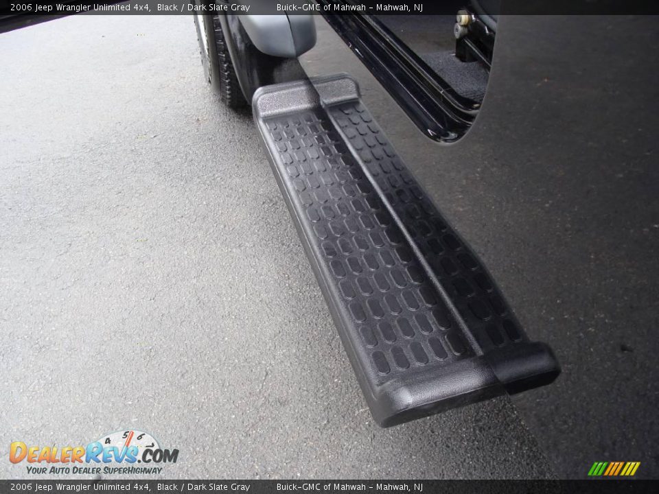 2006 Jeep Wrangler Unlimited 4x4 Black / Dark Slate Gray Photo #15