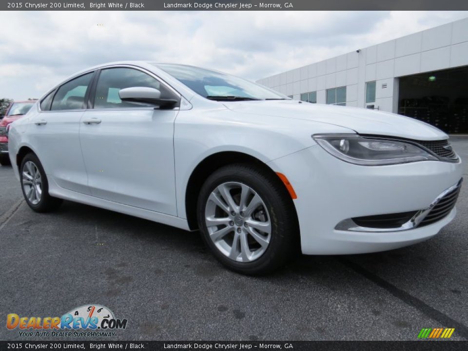 2015 Chrysler 200 Limited Bright White / Black Photo #4