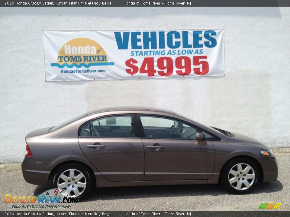 2010 Honda Civic LX Sedan Urban Titanium Metallic / Beige Photo #26