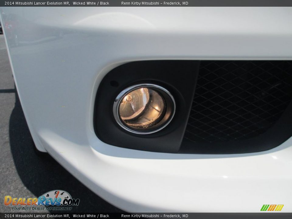 2014 Mitsubishi Lancer Evolution MR Wicked White / Black Photo #12