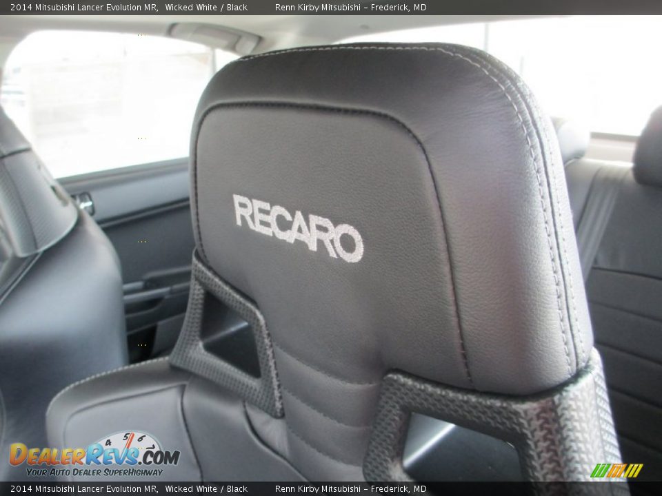 2014 Mitsubishi Lancer Evolution MR Logo Photo #16