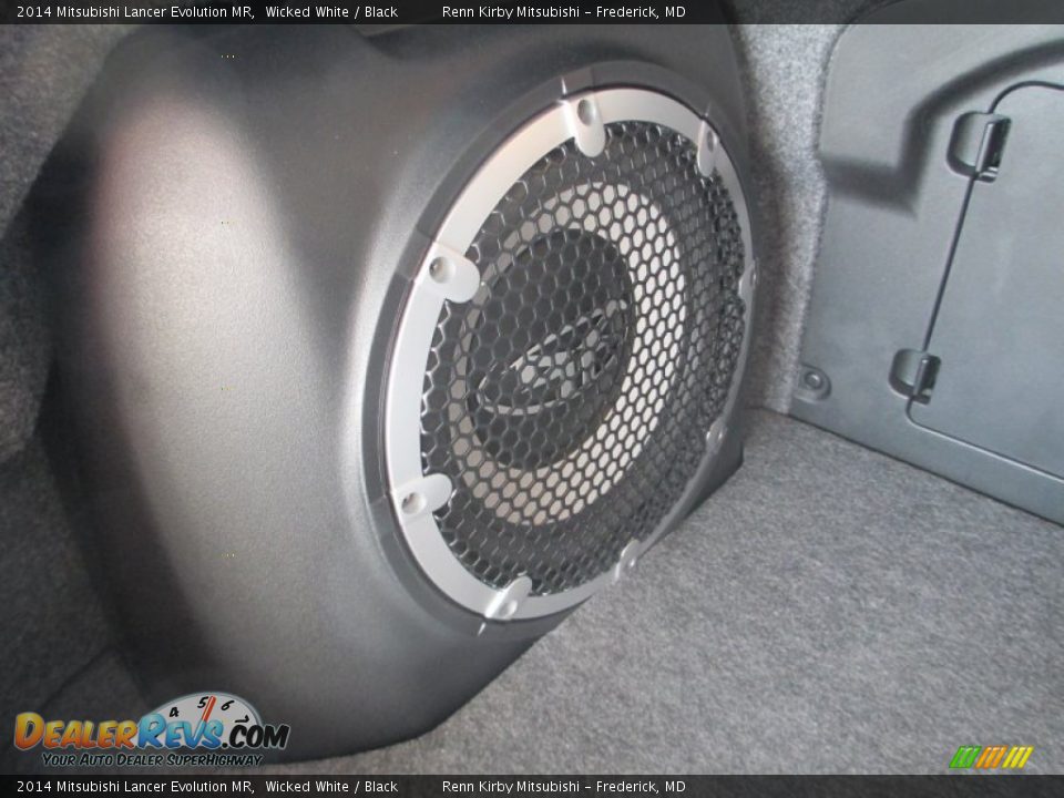 2014 Mitsubishi Lancer Evolution MR Wicked White / Black Photo #21