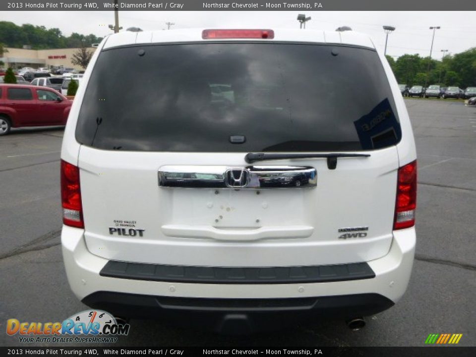 2013 Honda Pilot Touring 4WD White Diamond Pearl / Gray Photo #4