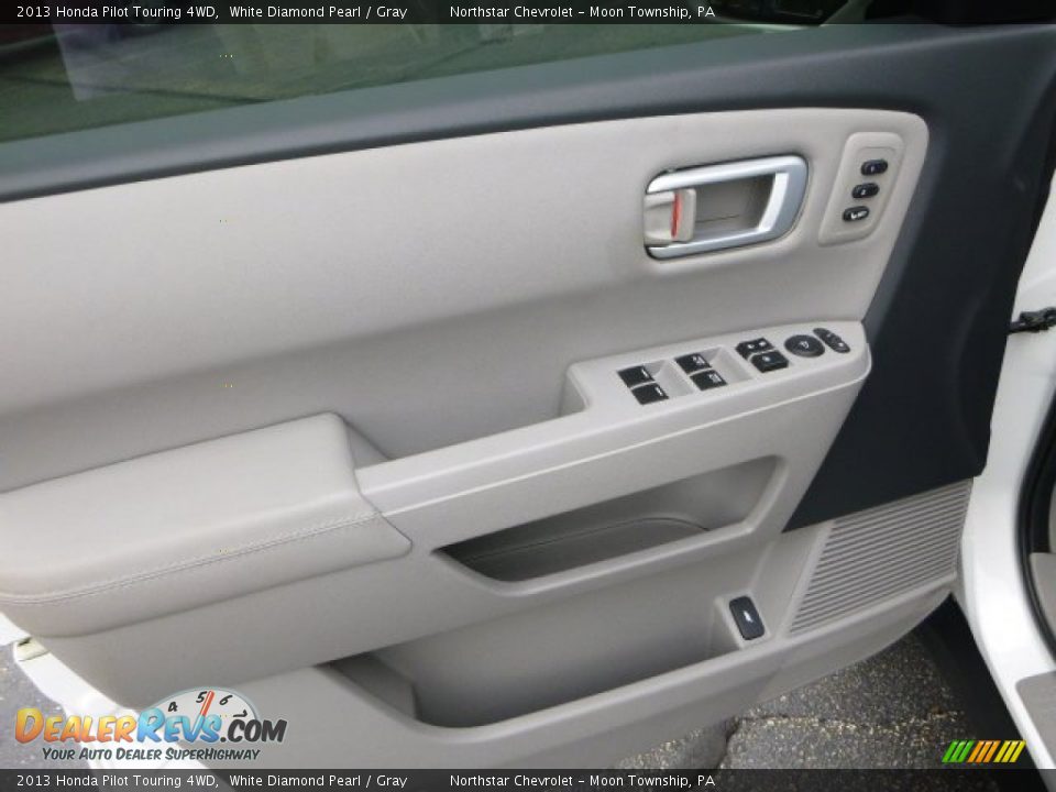 2013 Honda Pilot Touring 4WD White Diamond Pearl / Gray Photo #14