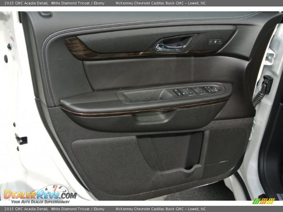 2015 GMC Acadia Denali White Diamond Tricoat / Ebony Photo #8