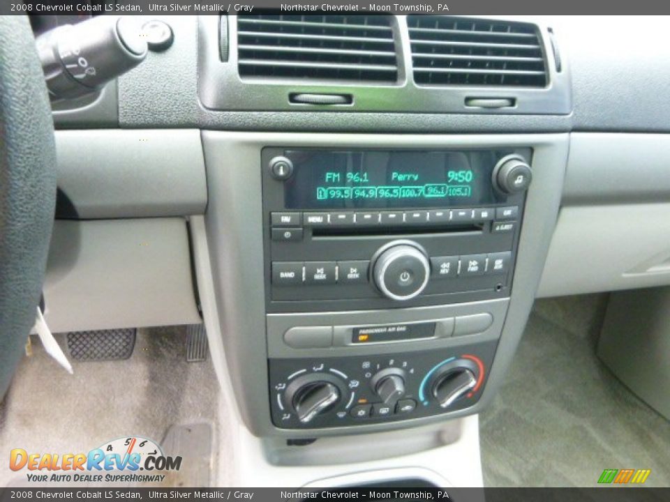 2008 Chevrolet Cobalt LS Sedan Ultra Silver Metallic / Gray Photo #18