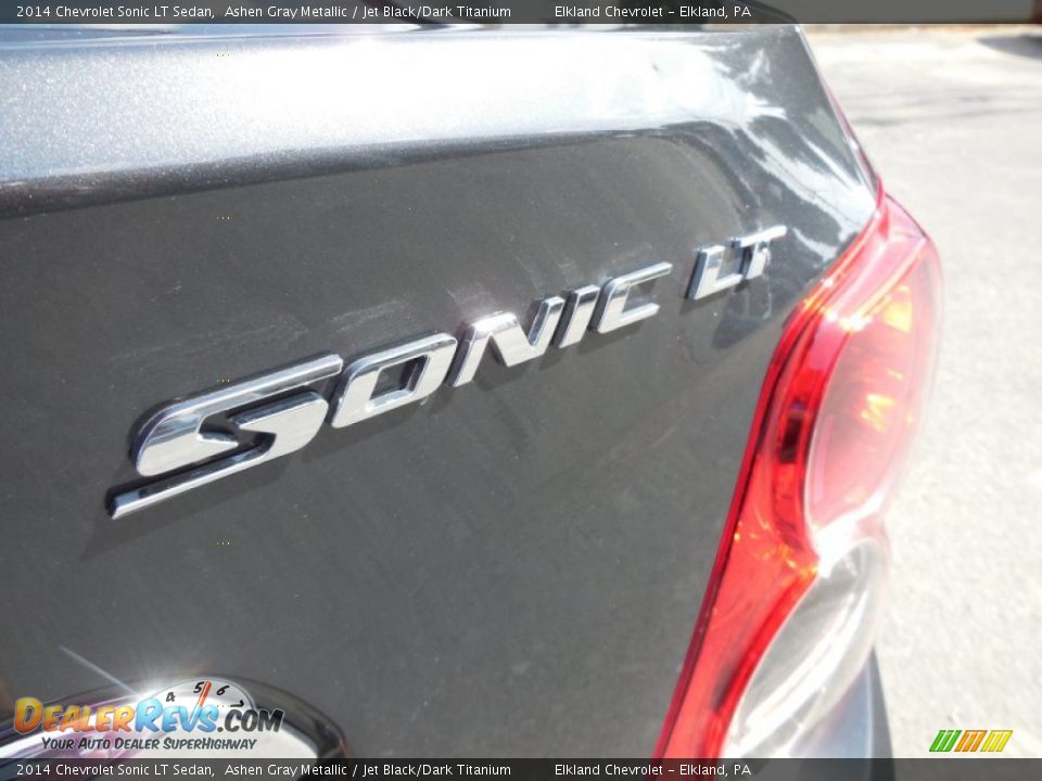 2014 Chevrolet Sonic LT Sedan Ashen Gray Metallic / Jet Black/Dark Titanium Photo #9