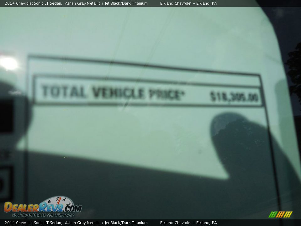 2014 Chevrolet Sonic LT Sedan Ashen Gray Metallic / Jet Black/Dark Titanium Photo #16