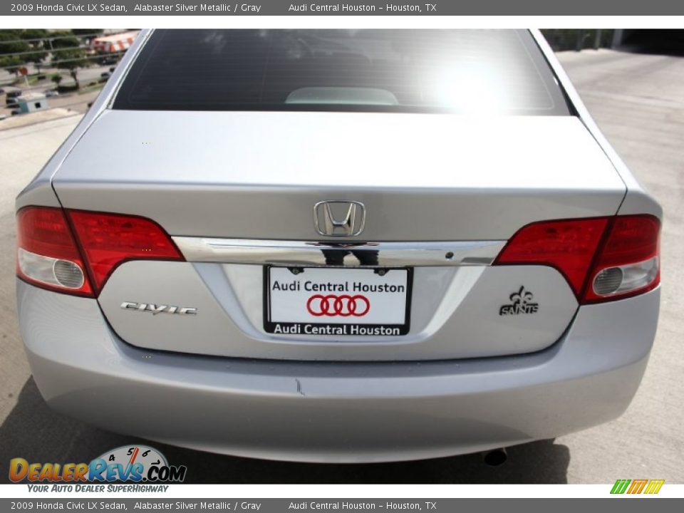 2009 Honda Civic LX Sedan Alabaster Silver Metallic / Gray Photo #7