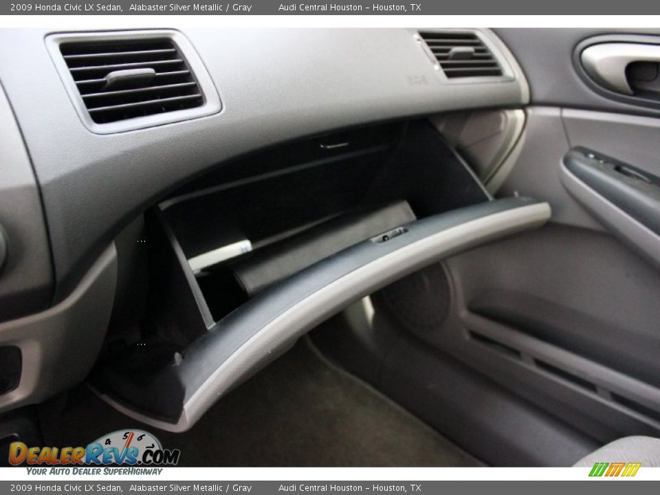 2009 Honda Civic LX Sedan Alabaster Silver Metallic / Gray Photo #16