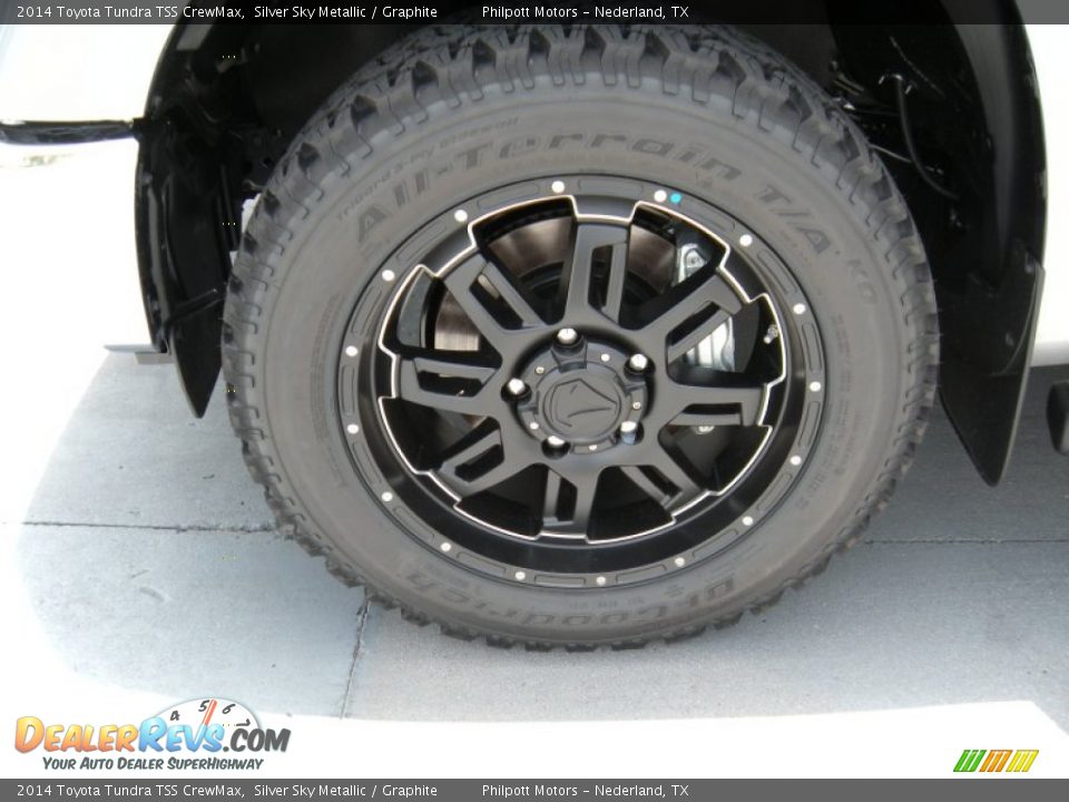 2014 Toyota Tundra TSS CrewMax Silver Sky Metallic / Graphite Photo #11