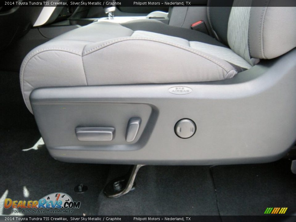 2014 Toyota Tundra TSS CrewMax Silver Sky Metallic / Graphite Photo #26