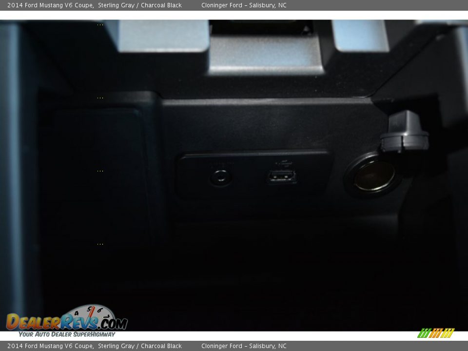 2014 Ford Mustang V6 Coupe Sterling Gray / Charcoal Black Photo #11