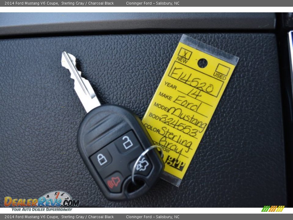 2014 Ford Mustang V6 Coupe Sterling Gray / Charcoal Black Photo #18