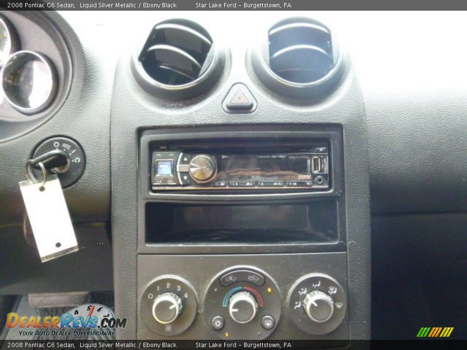 2008 Pontiac G6 Sedan Liquid Silver Metallic / Ebony Black Photo #16