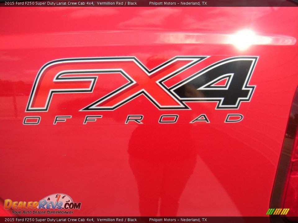 2015 Ford F250 Super Duty Lariat Crew Cab 4x4 Logo Photo #18