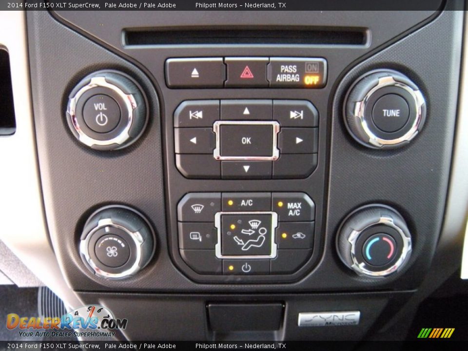 2014 Ford F150 XLT SuperCrew Pale Adobe / Pale Adobe Photo #31