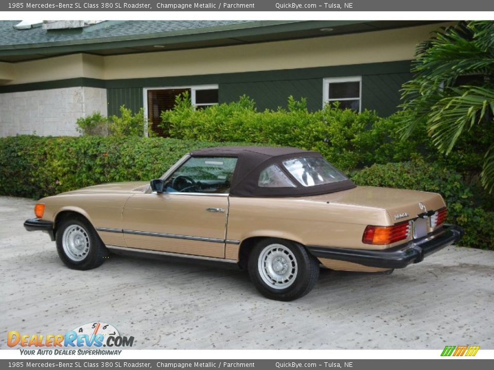 1985 Mercedes-Benz SL Class 380 SL Roadster Champagne Metallic / Parchment Photo #6