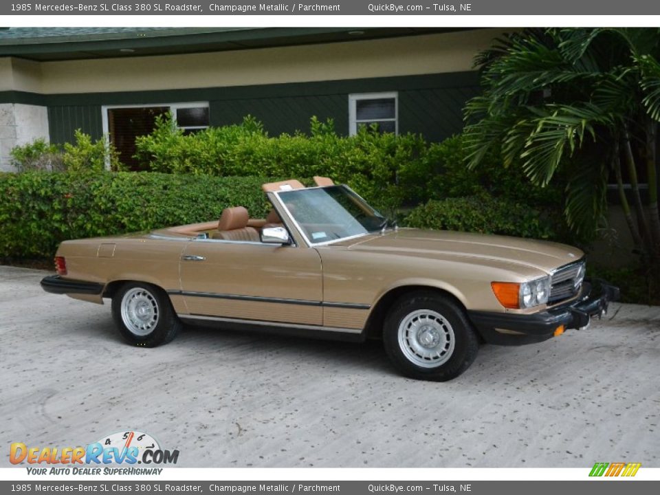 1985 Mercedes-Benz SL Class 380 SL Roadster Champagne Metallic / Parchment Photo #11
