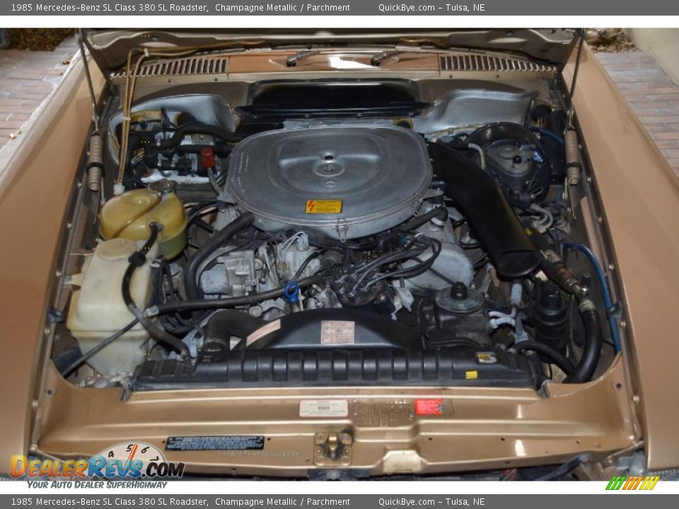 1985 Mercedes-Benz SL Class 380 SL Roadster Champagne Metallic / Parchment Photo #31