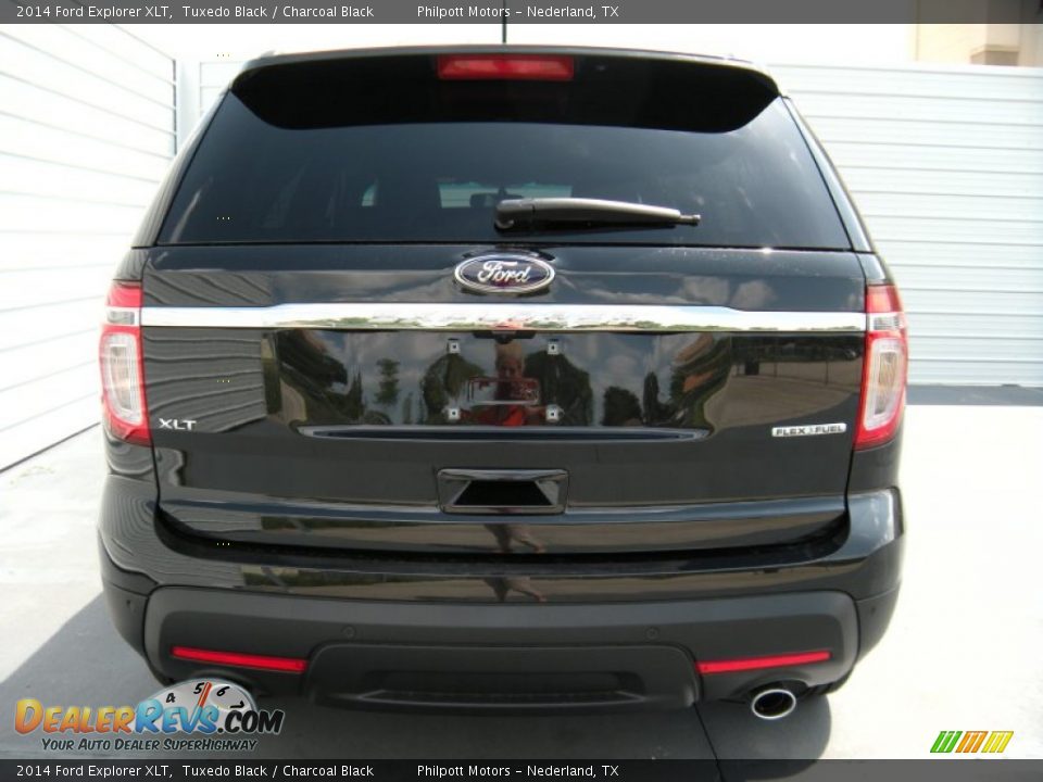 2014 Ford Explorer XLT Tuxedo Black / Charcoal Black Photo #5