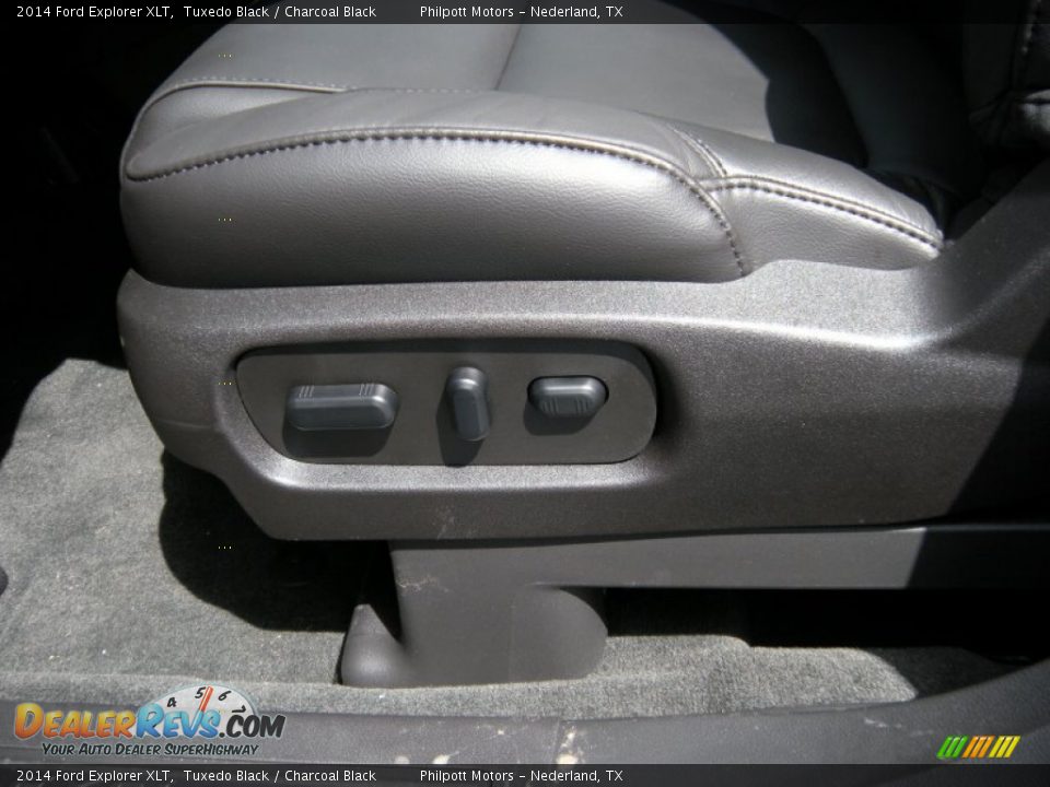 2014 Ford Explorer XLT Tuxedo Black / Charcoal Black Photo #27