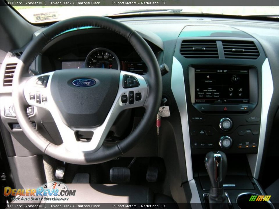 2014 Ford Explorer XLT Tuxedo Black / Charcoal Black Photo #28