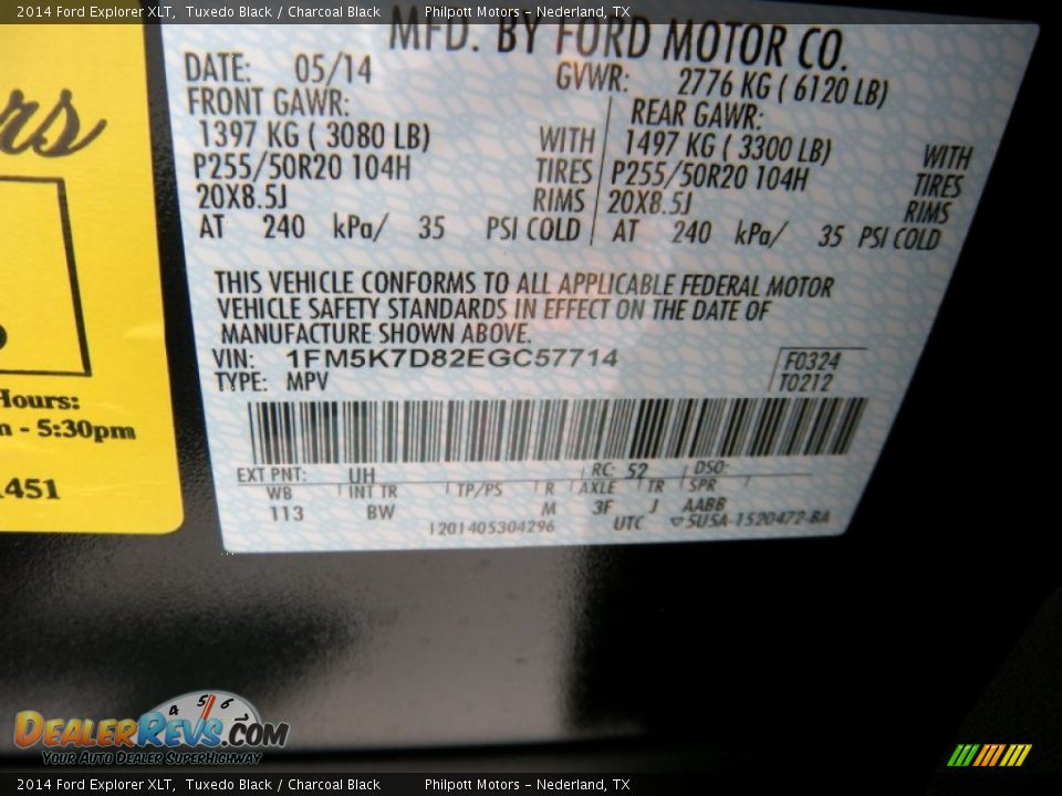 2014 Ford Explorer XLT Tuxedo Black / Charcoal Black Photo #36