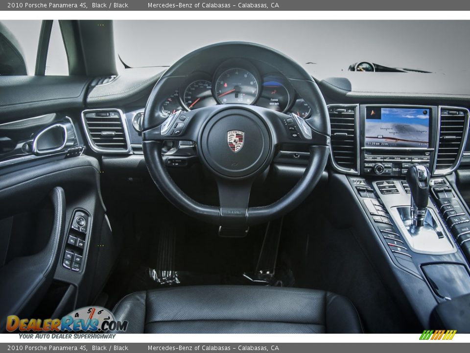 Dashboard of 2010 Porsche Panamera 4S Photo #4