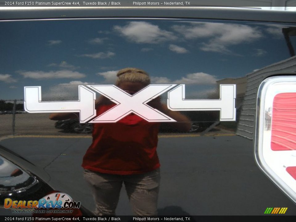 2014 Ford F150 Platinum SuperCrew 4x4 Tuxedo Black / Black Photo #18