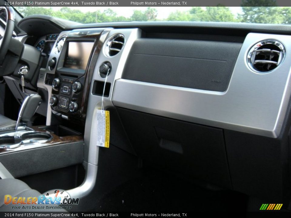 2014 Ford F150 Platinum SuperCrew 4x4 Tuxedo Black / Black Photo #20