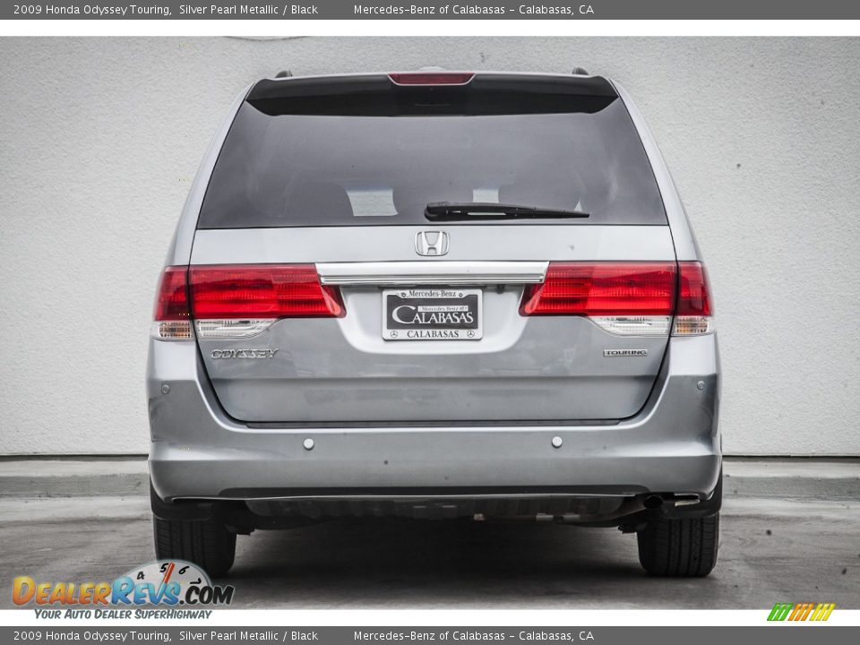 2009 Honda Odyssey Touring Silver Pearl Metallic / Black Photo #3
