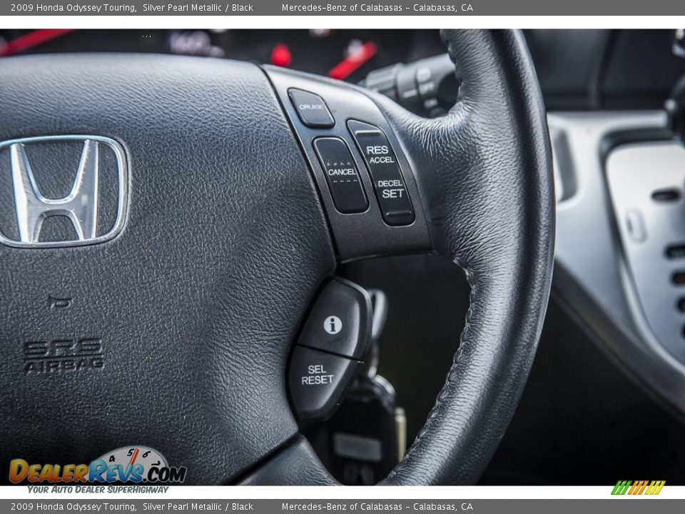Controls of 2009 Honda Odyssey Touring Photo #16