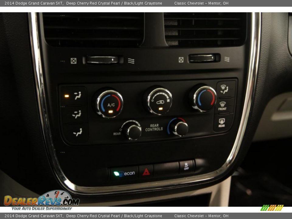 2014 Dodge Grand Caravan SXT Deep Cherry Red Crystal Pearl / Black/Light Graystone Photo #10