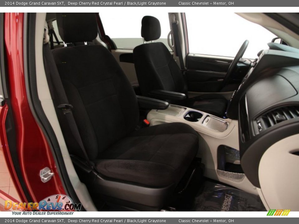2014 Dodge Grand Caravan SXT Deep Cherry Red Crystal Pearl / Black/Light Graystone Photo #13