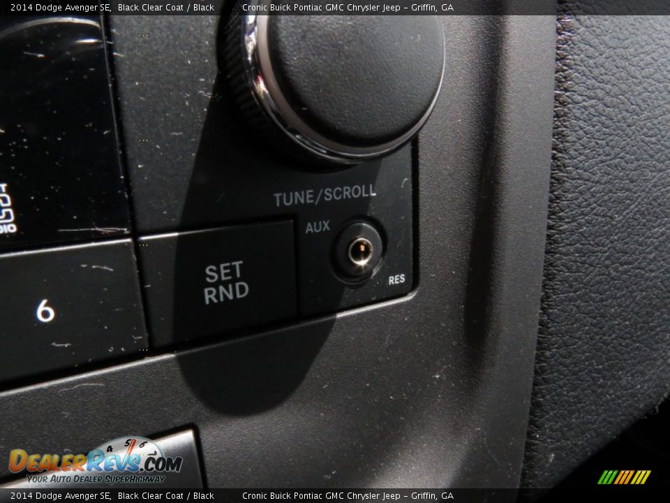 2014 Dodge Avenger SE Black Clear Coat / Black Photo #23