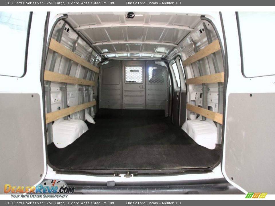 2013 Ford E Series Van E250 Cargo Oxford White / Medium Flint Photo #12