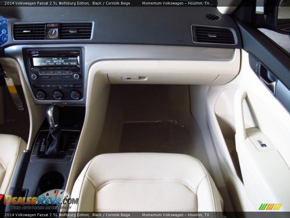 2014 Volkswagen Passat 2.5L Wolfsburg Edition Black / Cornsilk Beige Photo #13