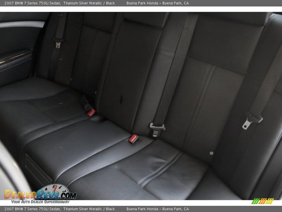 2007 BMW 7 Series 750Li Sedan Titanium Silver Metallic / Black Photo #18