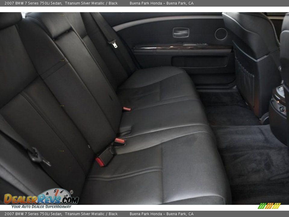 2007 BMW 7 Series 750Li Sedan Titanium Silver Metallic / Black Photo #19