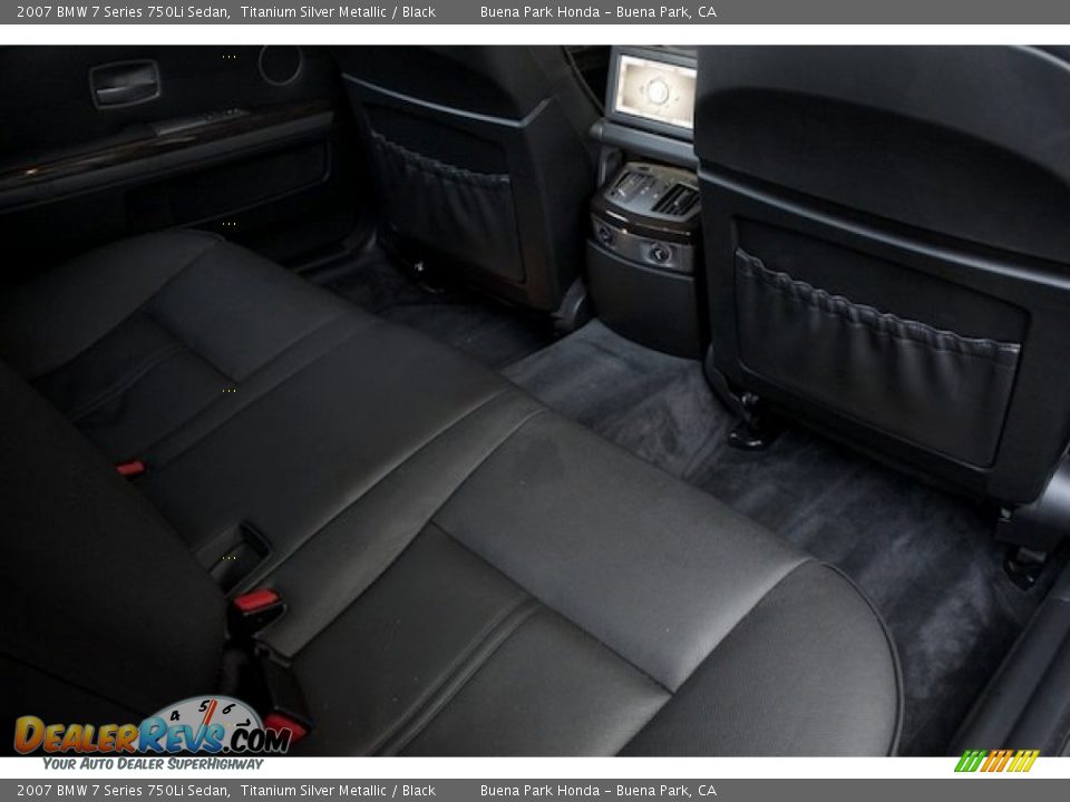 2007 BMW 7 Series 750Li Sedan Titanium Silver Metallic / Black Photo #20