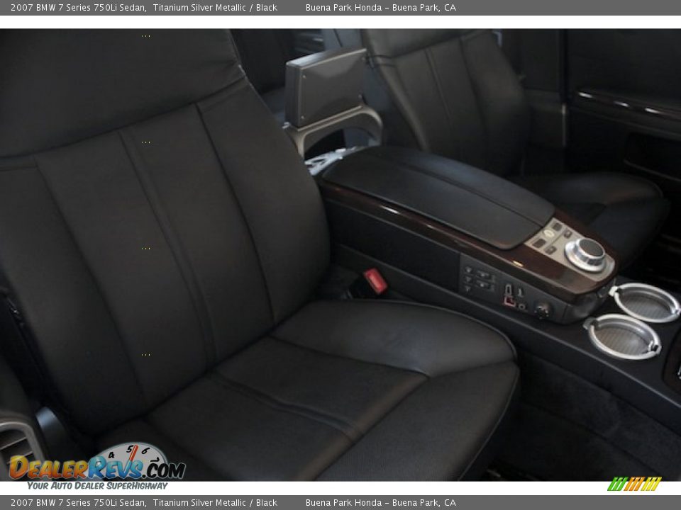 2007 BMW 7 Series 750Li Sedan Titanium Silver Metallic / Black Photo #24