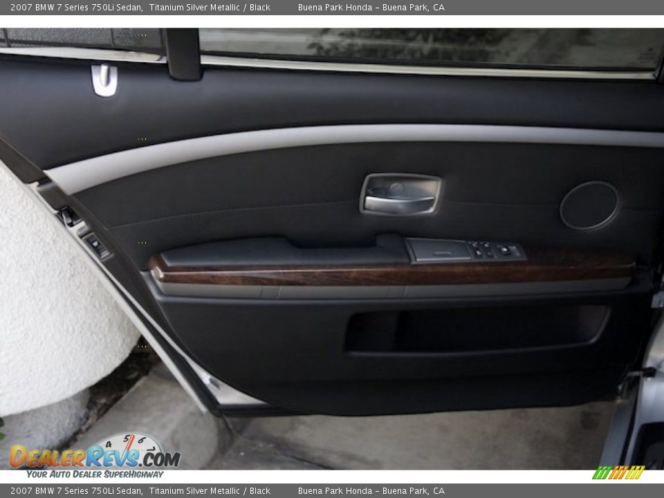 2007 BMW 7 Series 750Li Sedan Titanium Silver Metallic / Black Photo #29