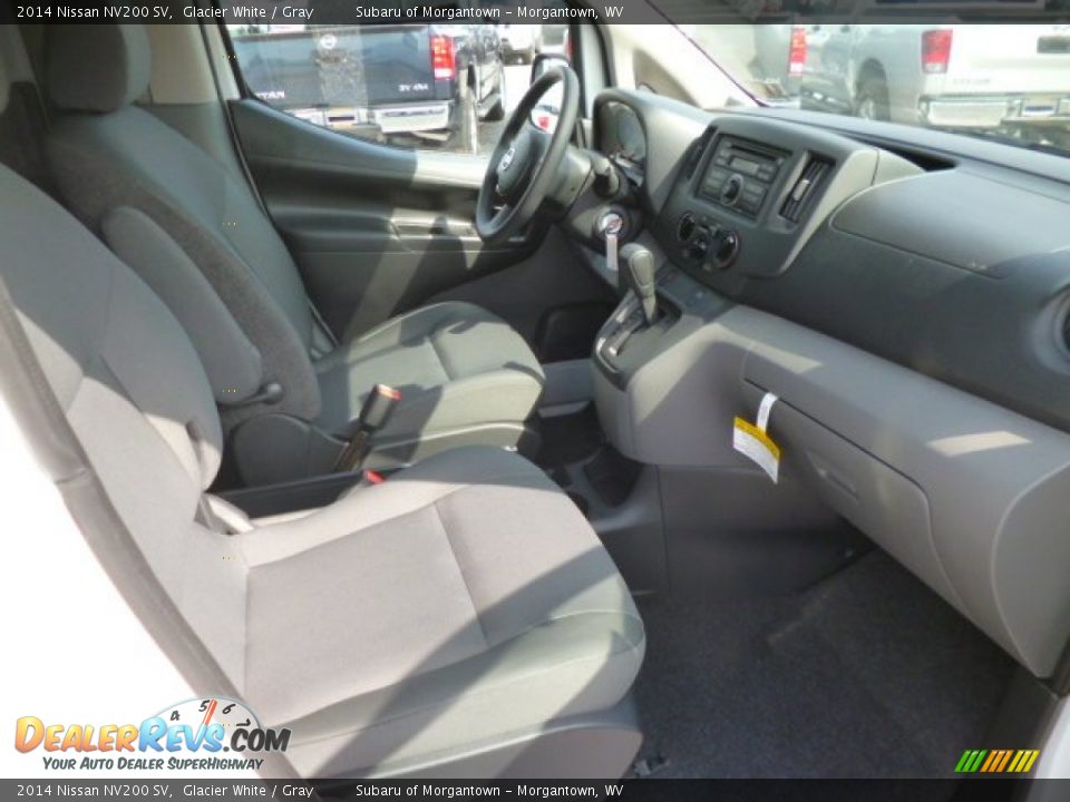2014 Nissan NV200 SV Glacier White / Gray Photo #10