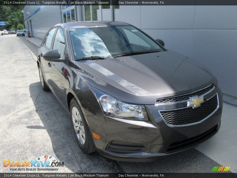 2014 Chevrolet Cruze LS Tungsten Metallic / Jet Black/Medium Titanium Photo #9