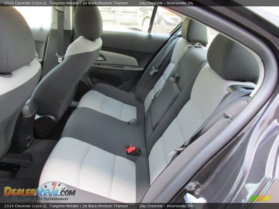 2014 Chevrolet Cruze LS Tungsten Metallic / Jet Black/Medium Titanium Photo #12