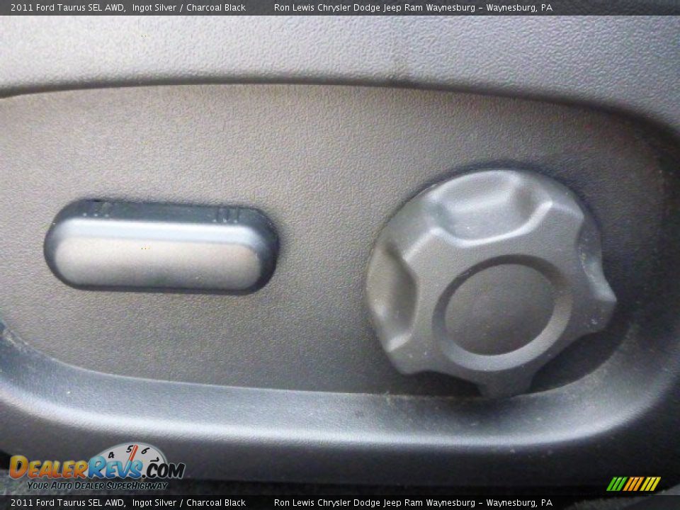 2011 Ford Taurus SEL AWD Ingot Silver / Charcoal Black Photo #15