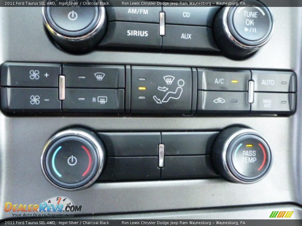2011 Ford Taurus SEL AWD Ingot Silver / Charcoal Black Photo #19