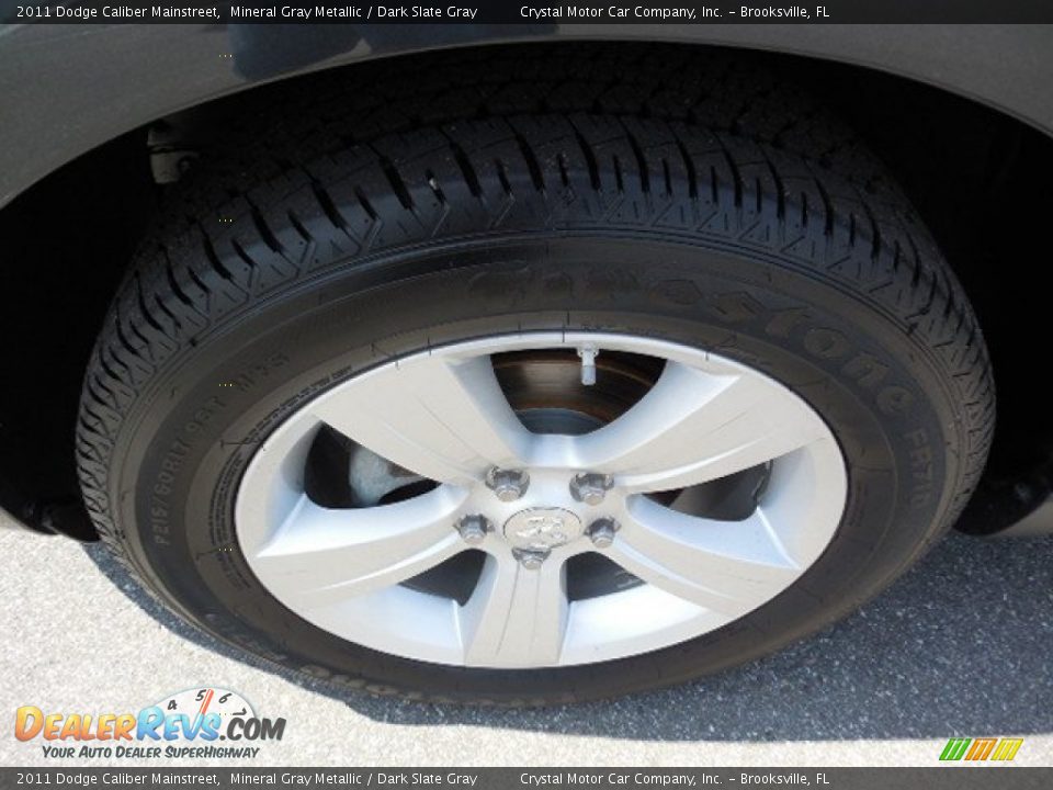 2011 Dodge Caliber Mainstreet Mineral Gray Metallic / Dark Slate Gray Photo #15