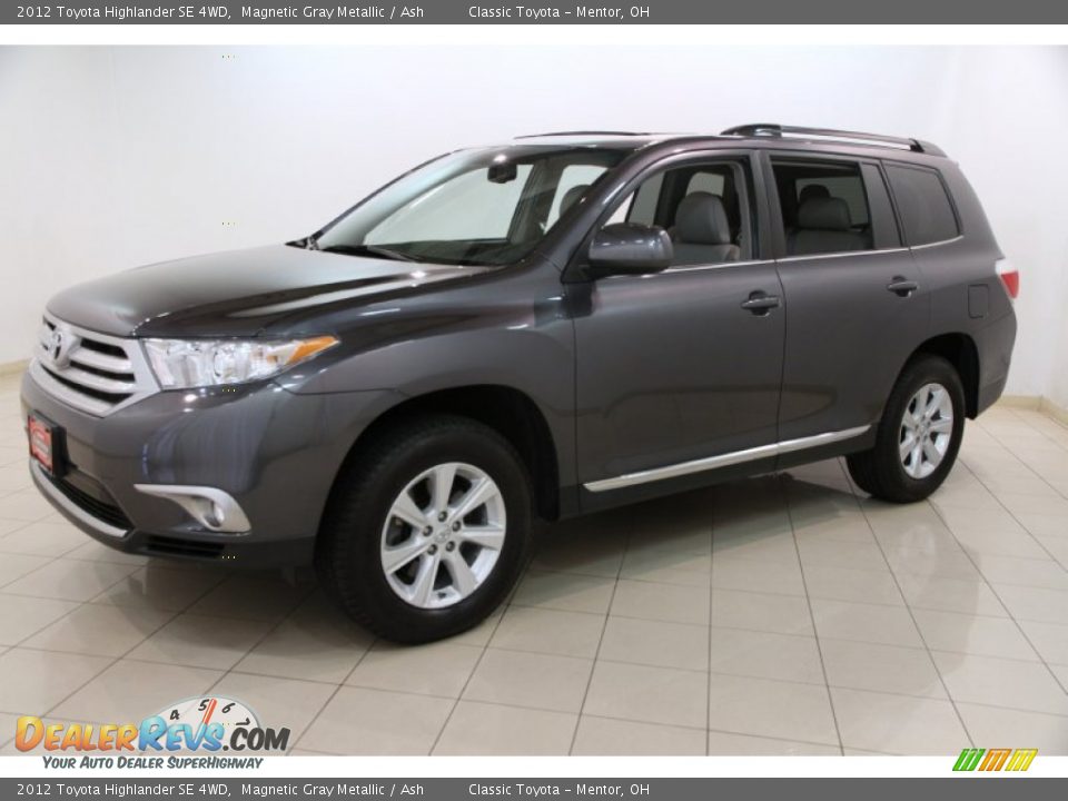 2012 Toyota Highlander SE 4WD Magnetic Gray Metallic / Ash Photo #3